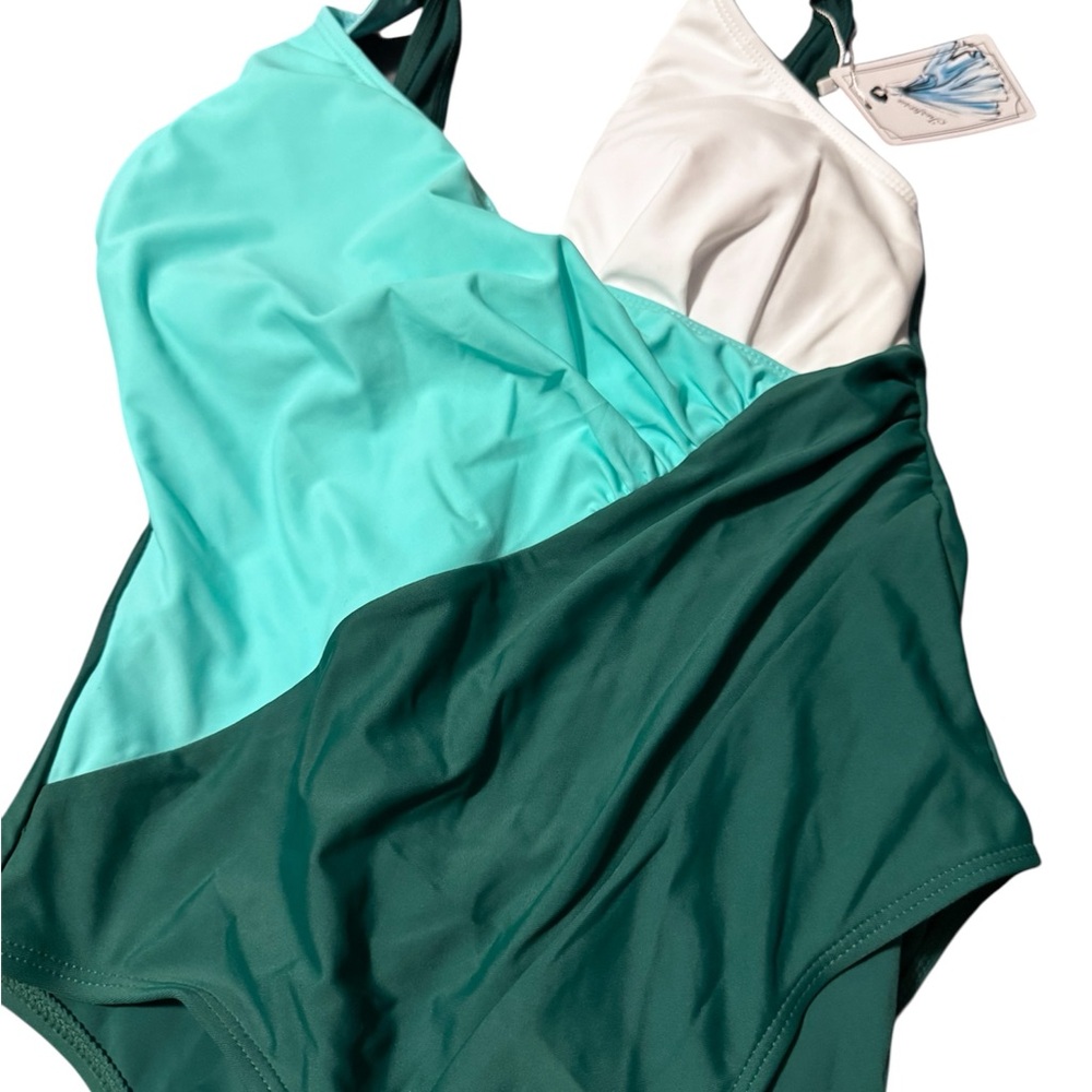 Colorblock One-Piece Swimsuit